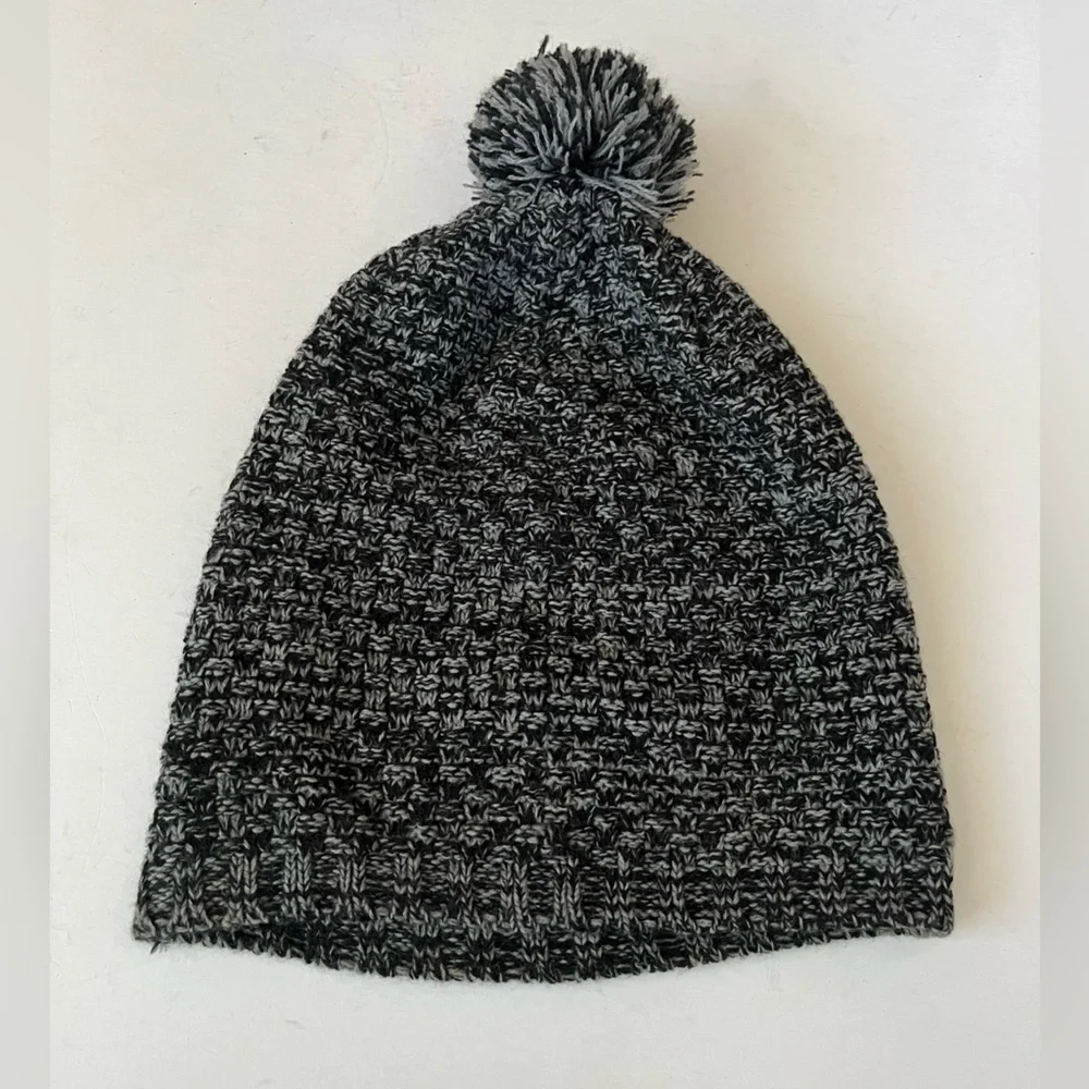 Pure Barre Black & Heather Gray Winter Pom Pom Hat Women's One Size